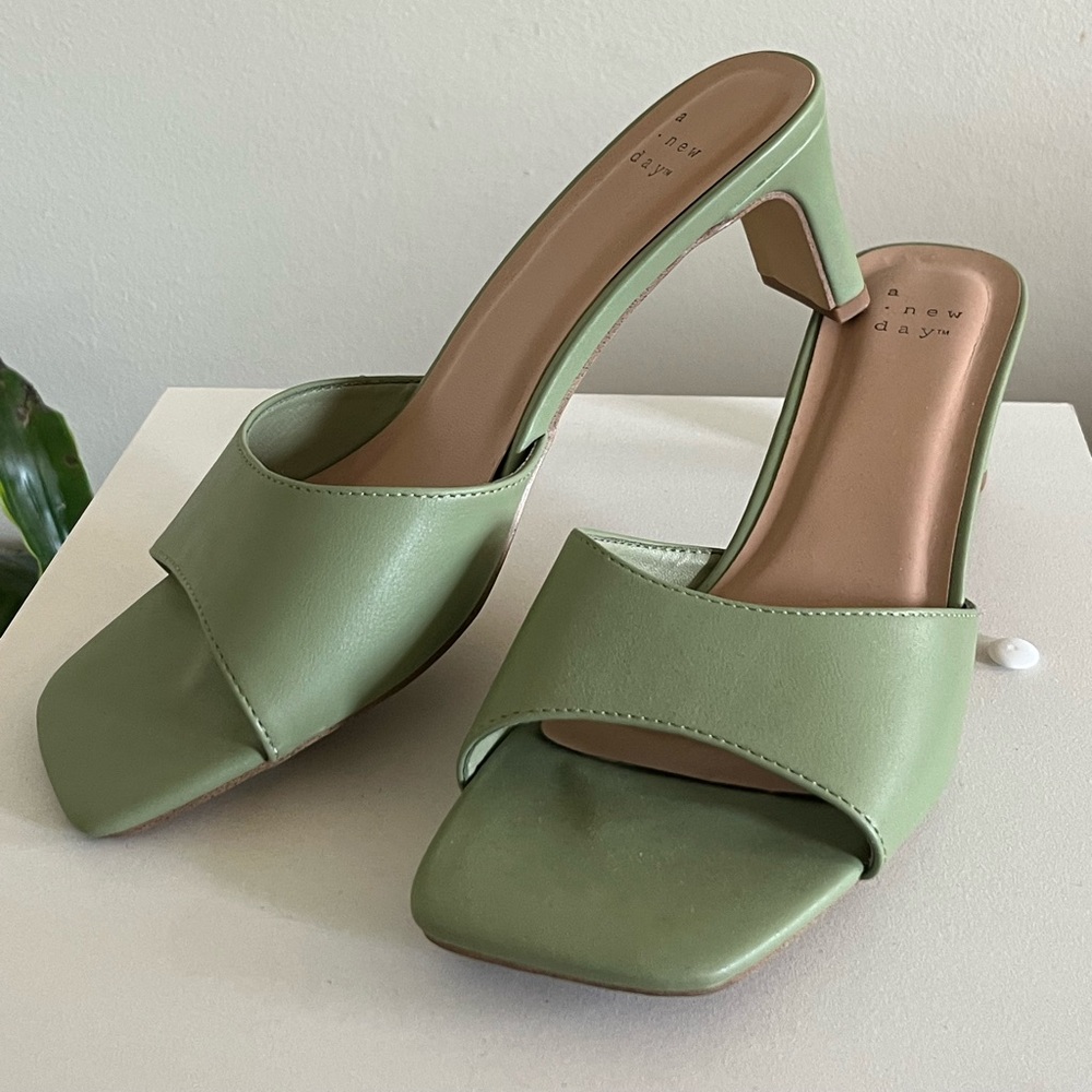 Sage green A New Day 1” heels. Size 8.5